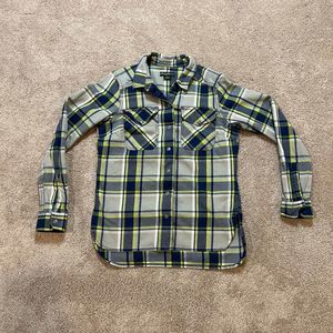 Women’s XS Eddie Bauer Button Down Flannel Shirt
